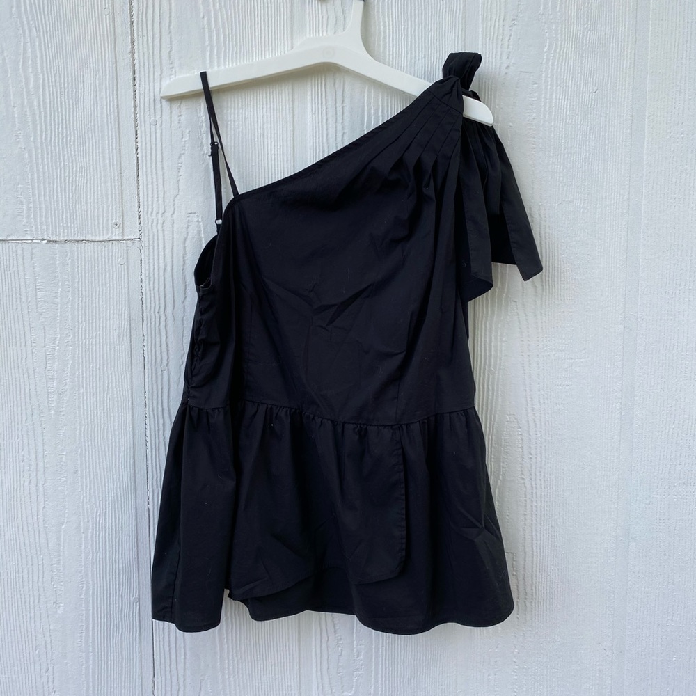 SUPER CUTE BLOUSE FROM WHO WHAT WEAR SZ L